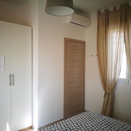 Apartament Simply House In Bari Zewnętrze zdjęcie