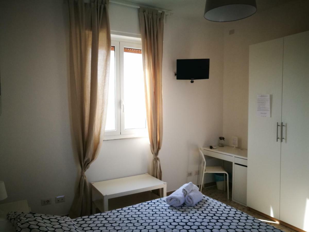 Apartament Simply House In Bari Zewnętrze zdjęcie