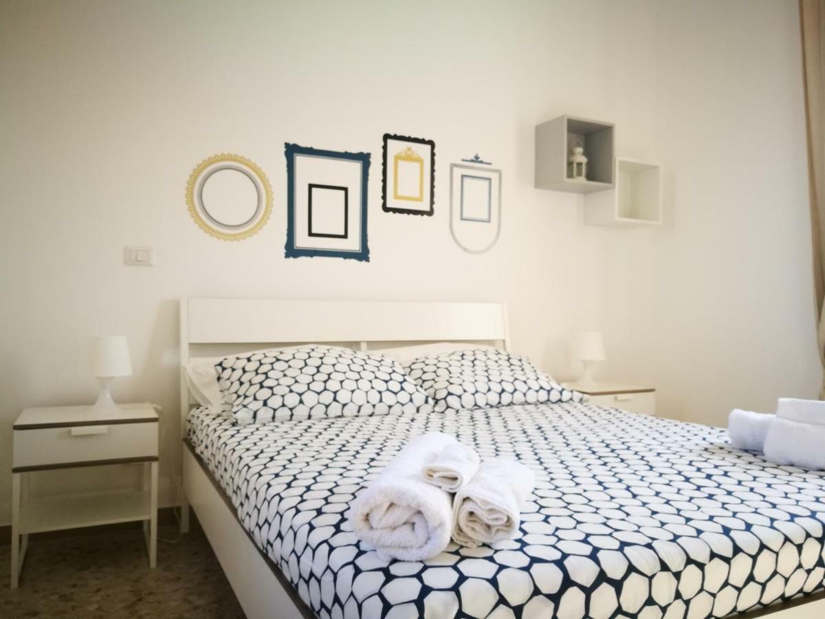 Apartament Simply House In Bari Zewnętrze zdjęcie
