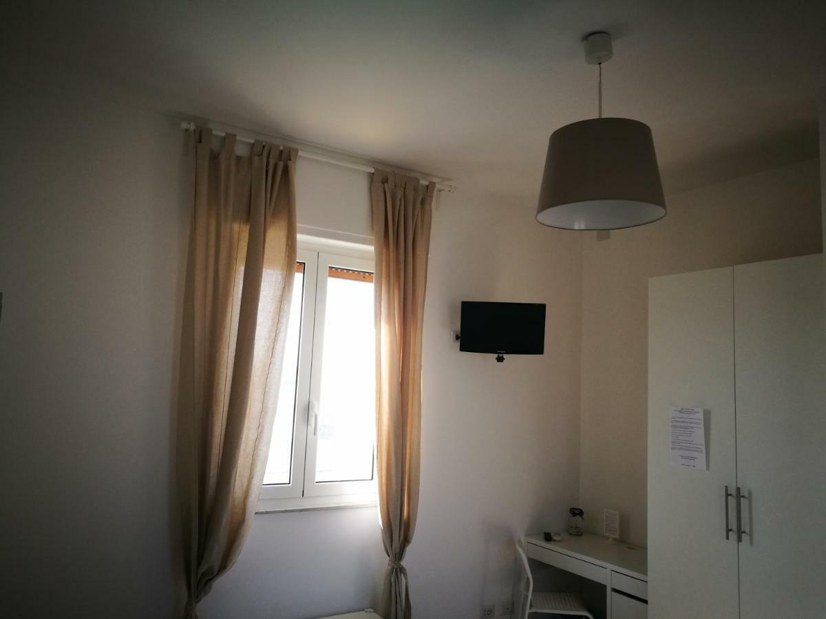 Apartament Simply House In Bari Zewnętrze zdjęcie