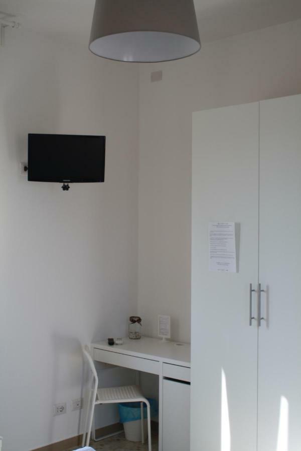 Apartament Simply House In Bari Zewnętrze zdjęcie