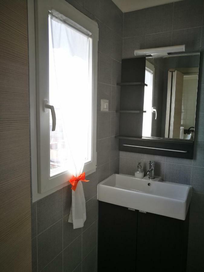 Apartament Simply House In Bari Zewnętrze zdjęcie